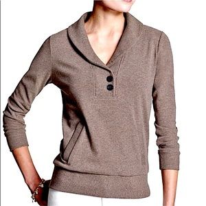 Grey Banana Republic sweatshirt